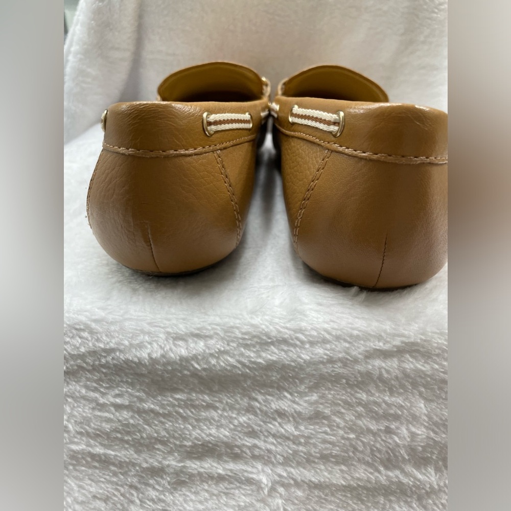 Talbots “Becca” Loafer in Fawn - Picture 4 of 8